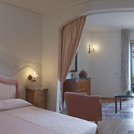 Rufolo Hotel