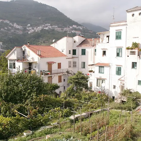 Rufolo Hotell 4*