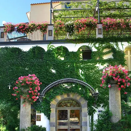 Hotel Rufolo Ravello